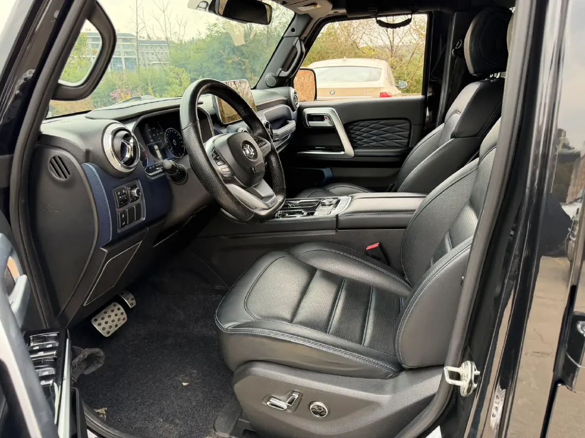 2019 Beijing BJ40 2.3T 231HP L4 6AT,autocango,china used car exporter,china ev exporter,chinese used car exporter,chinese used ev exporter