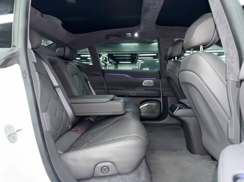 2021 Volkswagen ID.6 Crozz BEV 84.8KWH,autocango,china used car exporter,china ev exporter,chinese used car exporter,chinese used ev exporter