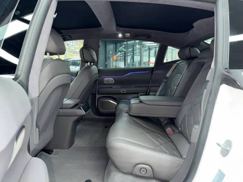 2021 Volkswagen ID.6 Crozz BEV 84.8KWH,autocango,china used car exporter,china ev exporter,chinese used car exporter,chinese used ev exporter