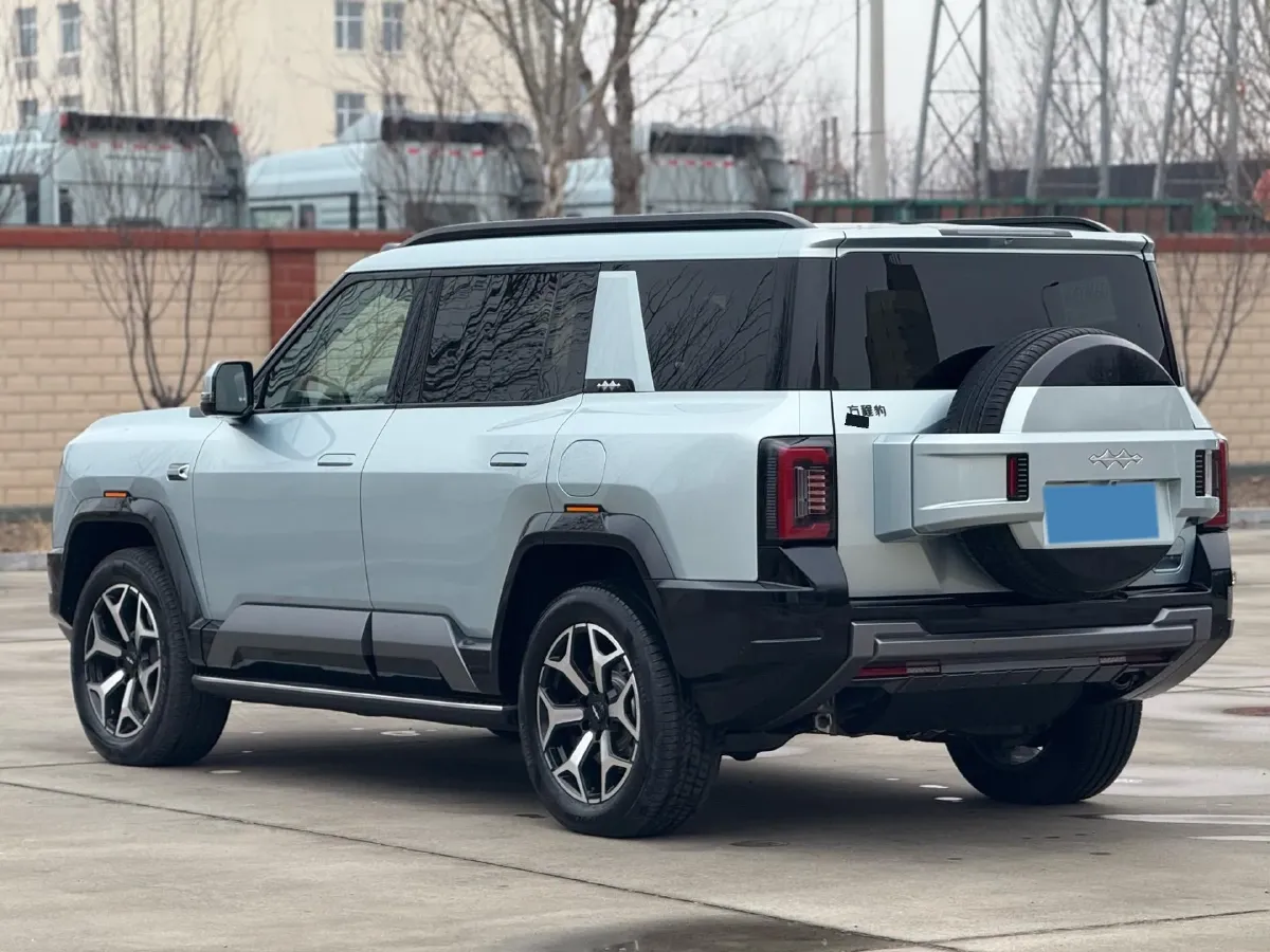 2025 FangChengBao Bao 8 2.0T 245HP L4 E-CVT PHEV 36.8KWH,autocango,china used car exporter,china ev exporter,chinese used car exporter,chinese used ev exporter