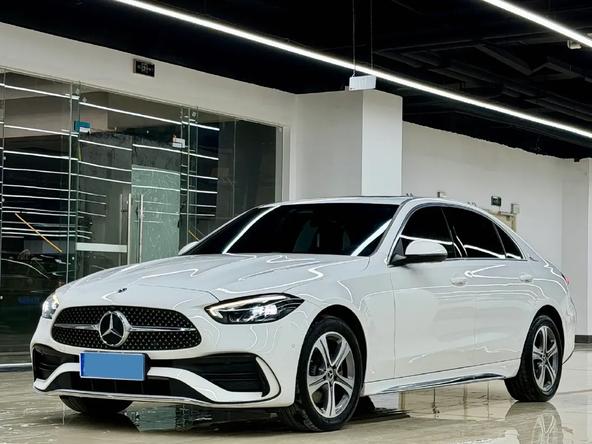 2022 Mercedes-Benz C Class 1.5T 170HP L4 9AT,autocango,china used car exporter,china ev exporter,chinese used car exporter,chinese used ev exporter