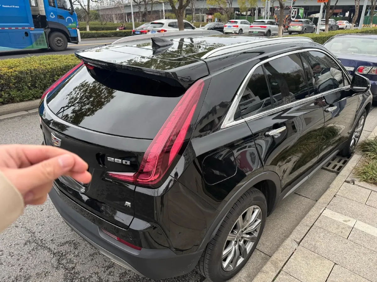 2020 Cadillac XT4 2.0T 241HP L4 9AT,autocango,china used car exporter,china ev exporter,chinese used car exporter,chinese used ev exporter