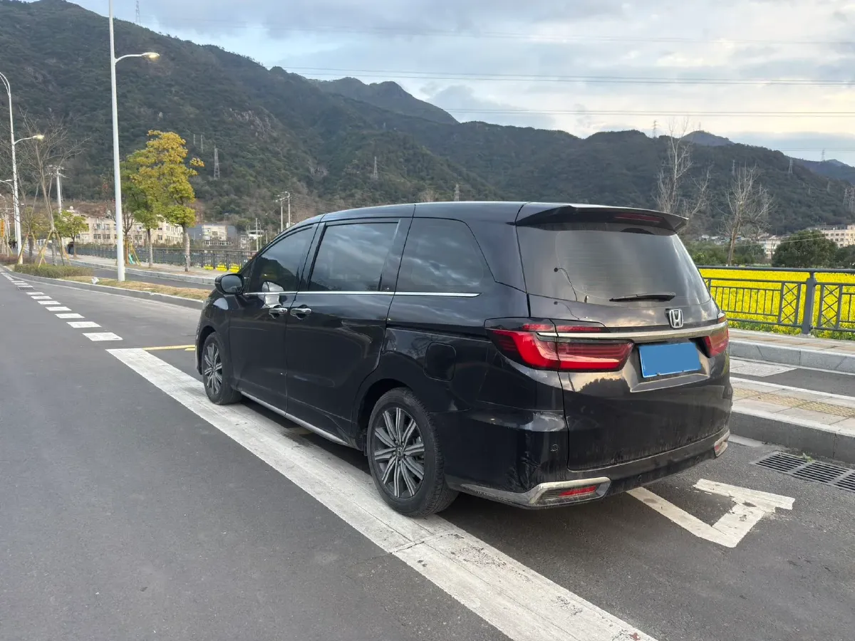 2022 Honda Odyssey 2.0L 146HP L4 E-CVT Hybrid,autocango,china used car exporter,china ev exporter,chinese used car exporter,chinese used ev exporter