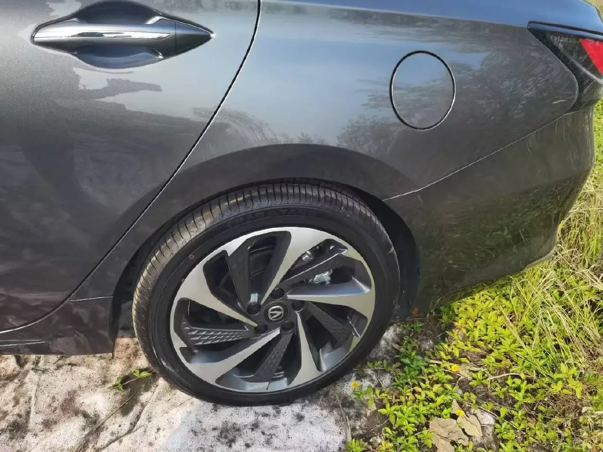 2023 ChangAn Raeton Plus 1.5T 188HP L4 7DCT,autocango,china used car exporter,china ev exporter,chinese used car exporter,chinese used ev exporter