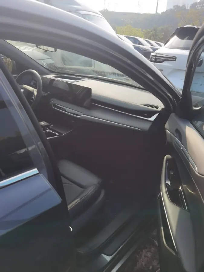 2023 ChangAn Raeton Plus 1.5T 188HP L4 7DCT,autocango,china used car exporter,china ev exporter,chinese used car exporter,chinese used ev exporter