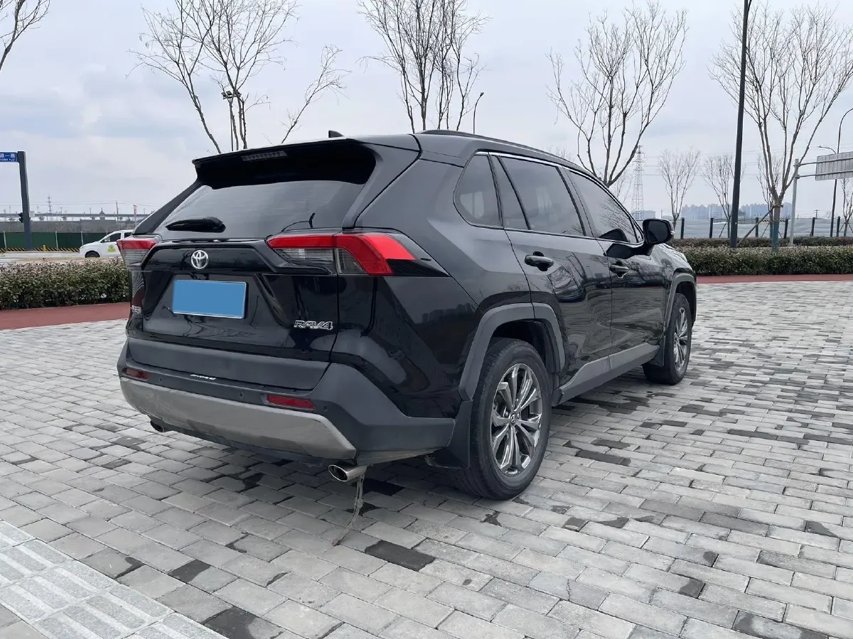 2023 Toyota RAV4 2.0L 171HP L4 CVT,autocango,china used car exporter,china ev exporter,chinese used car exporter,chinese used ev exporter