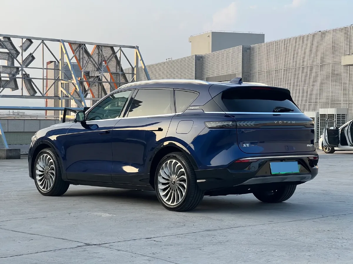 2022 Voyah FREE BEV 88KWH,autocango,china used car exporter,china ev exporter,chinese used car exporter,chinese used ev exporter