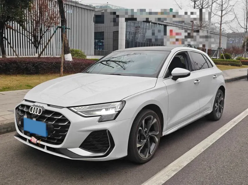 2025 Audi A3 1.5T 160HP L4 7DCT,autocango,china used car exporter,china ev exporter,chinese used car exporter,chinese used ev exporter