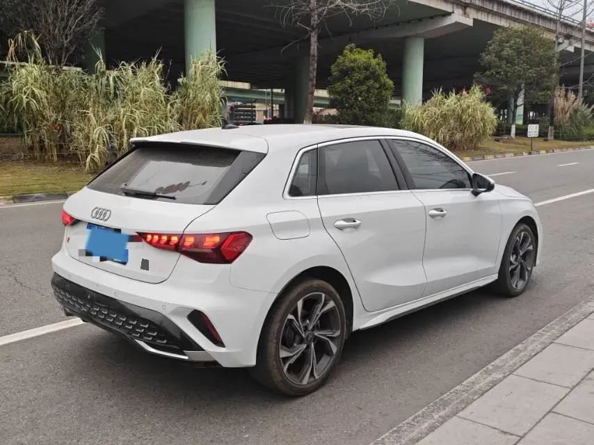 2025 Audi A3 1.5T 160HP L4 7DCT,autocango,china used car exporter,china ev exporter,chinese used car exporter,chinese used ev exporter