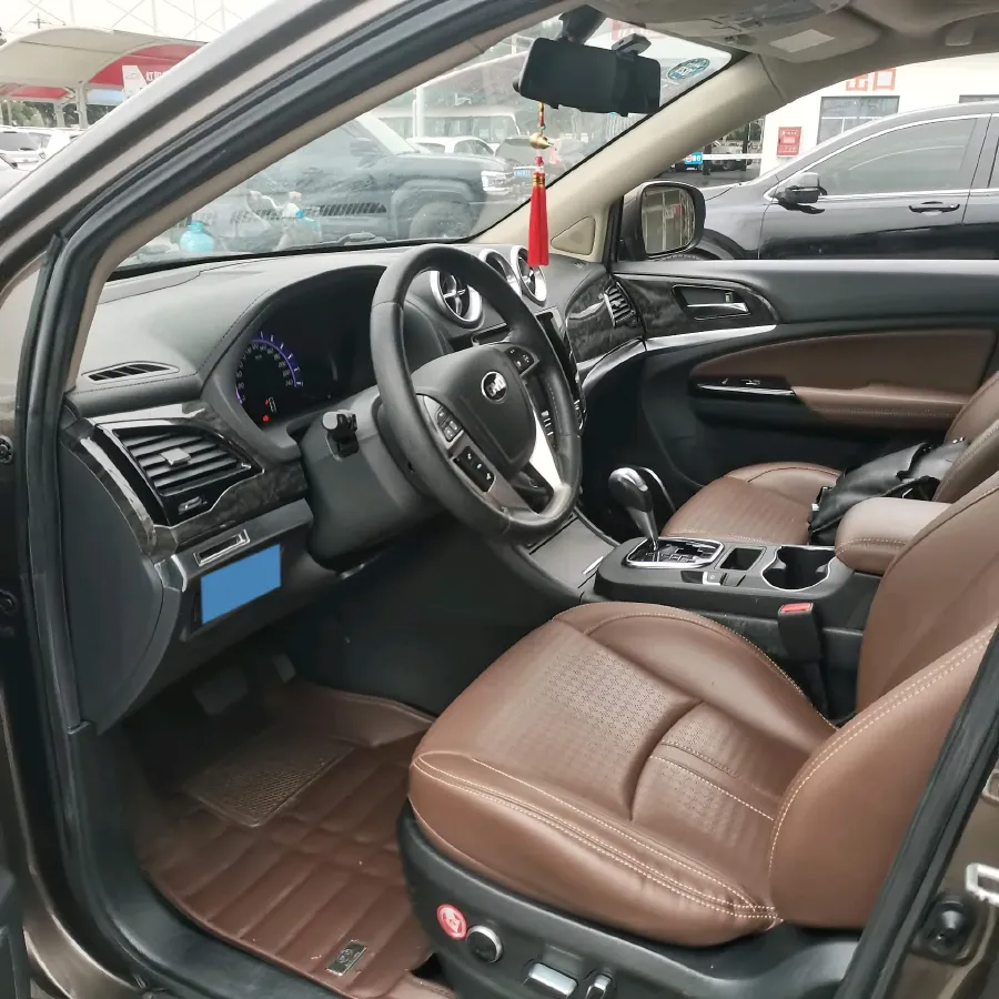 2017 BYD S7 2.0T 205HP L4 6DCT,autocango,china used car exporter,china ev exporter,chinese used car exporter,chinese used ev exporter