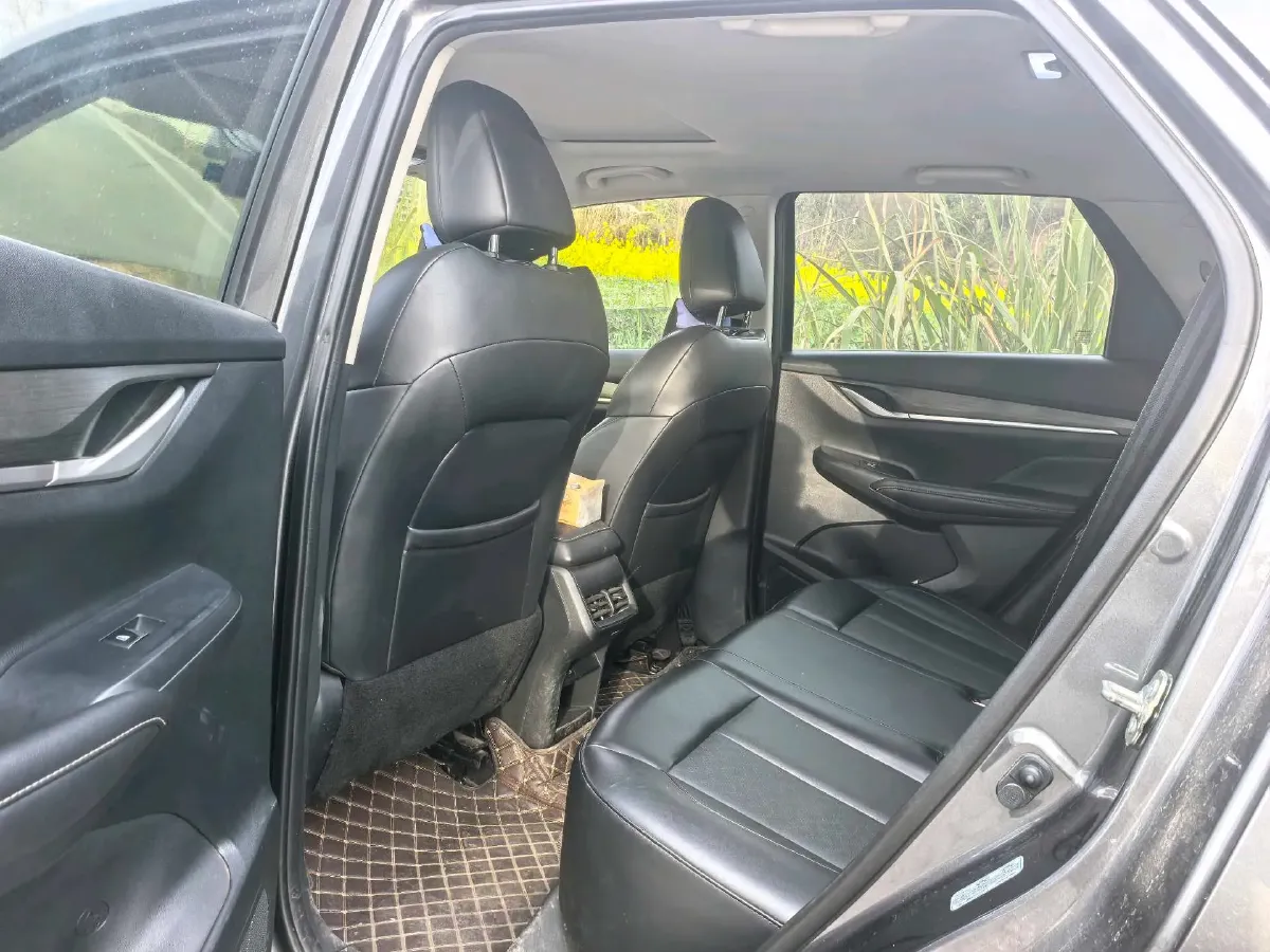 2021 ChangAn CS55 Plus 1.5T 180HP L4 7DCT,autocango,china used car exporter,china ev exporter,chinese used car exporter,chinese used ev exporter