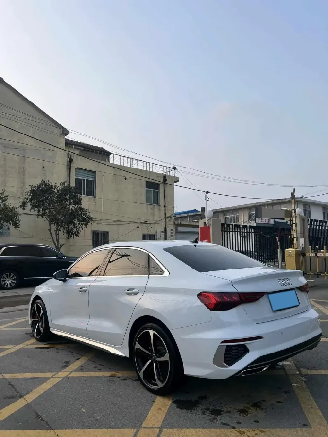2022 Audi A3 1.4T 150HP L4 7DCT,autocango,china used car exporter,china ev exporter,chinese used car exporter,chinese used ev exporter