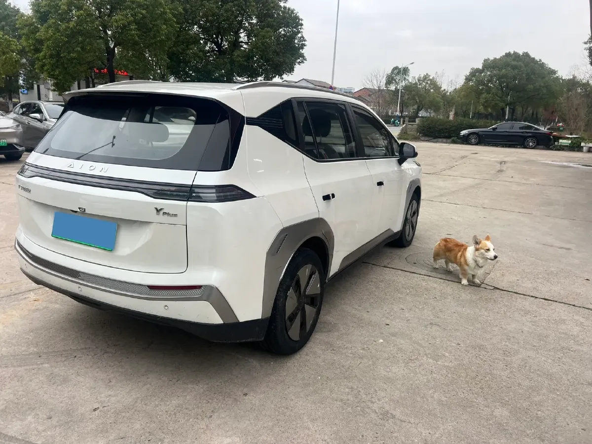 2023 GAC Trumpchi GS4 1.5T 177HP L4 6AT,autocango,china used car exporter,china ev exporter,chinese used car exporter,chinese used ev exporter