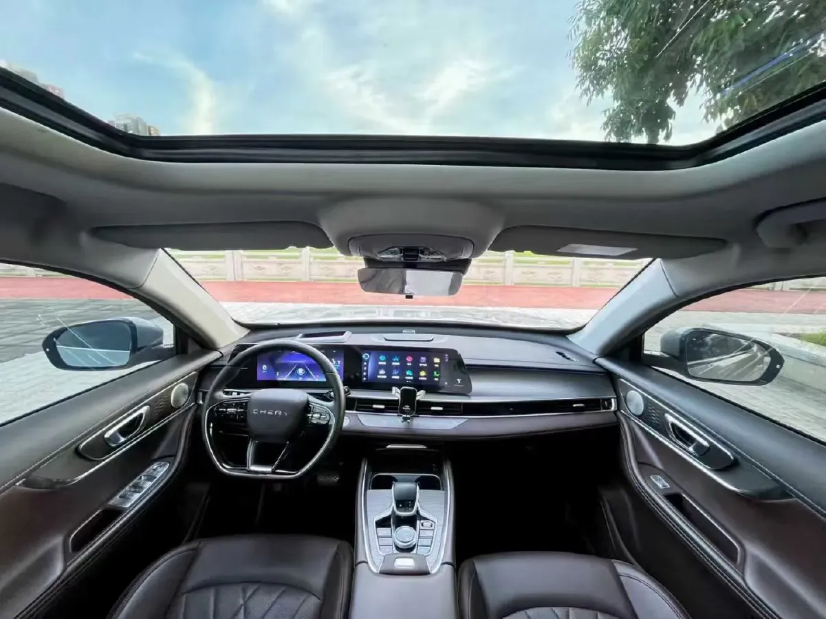 2022 Chery Tiggo 8 PRO 1.6T 197HP L4 7DCT,autocango,china used car exporter,china ev exporter,chinese used car exporter,chinese used ev exporter