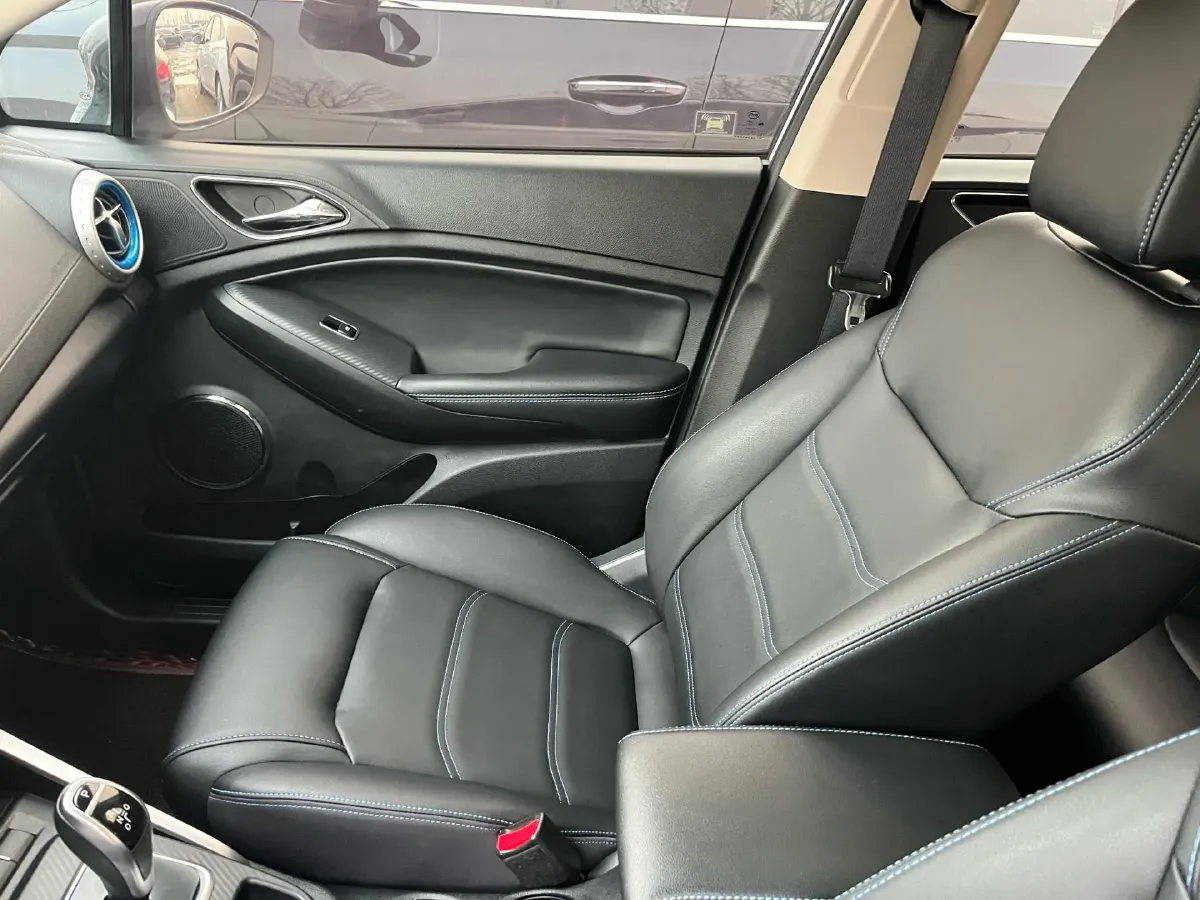 2019 BYD Yuan BEV 42KWH,autocango,china used car exporter,china ev exporter,chinese used car exporter,chinese used ev exporter