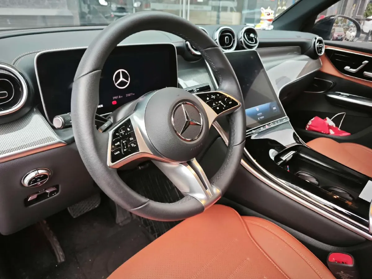 2024 Mercedes-Benz GLC Class 2.0T 204HP L4 9AT,autocango,china used car exporter,china ev exporter,chinese used car exporter,chinese used ev exporter