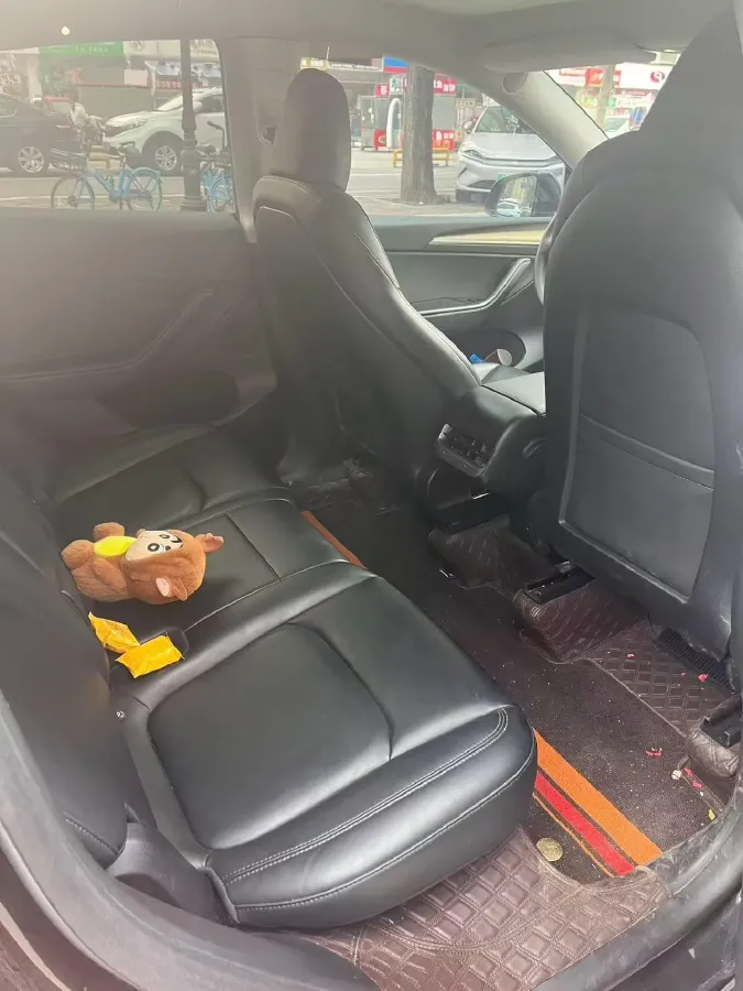 2022 Tesla Model Y BEV 60KWH,autocango,china used car exporter,china ev exporter,chinese used car exporter,chinese used ev exporter