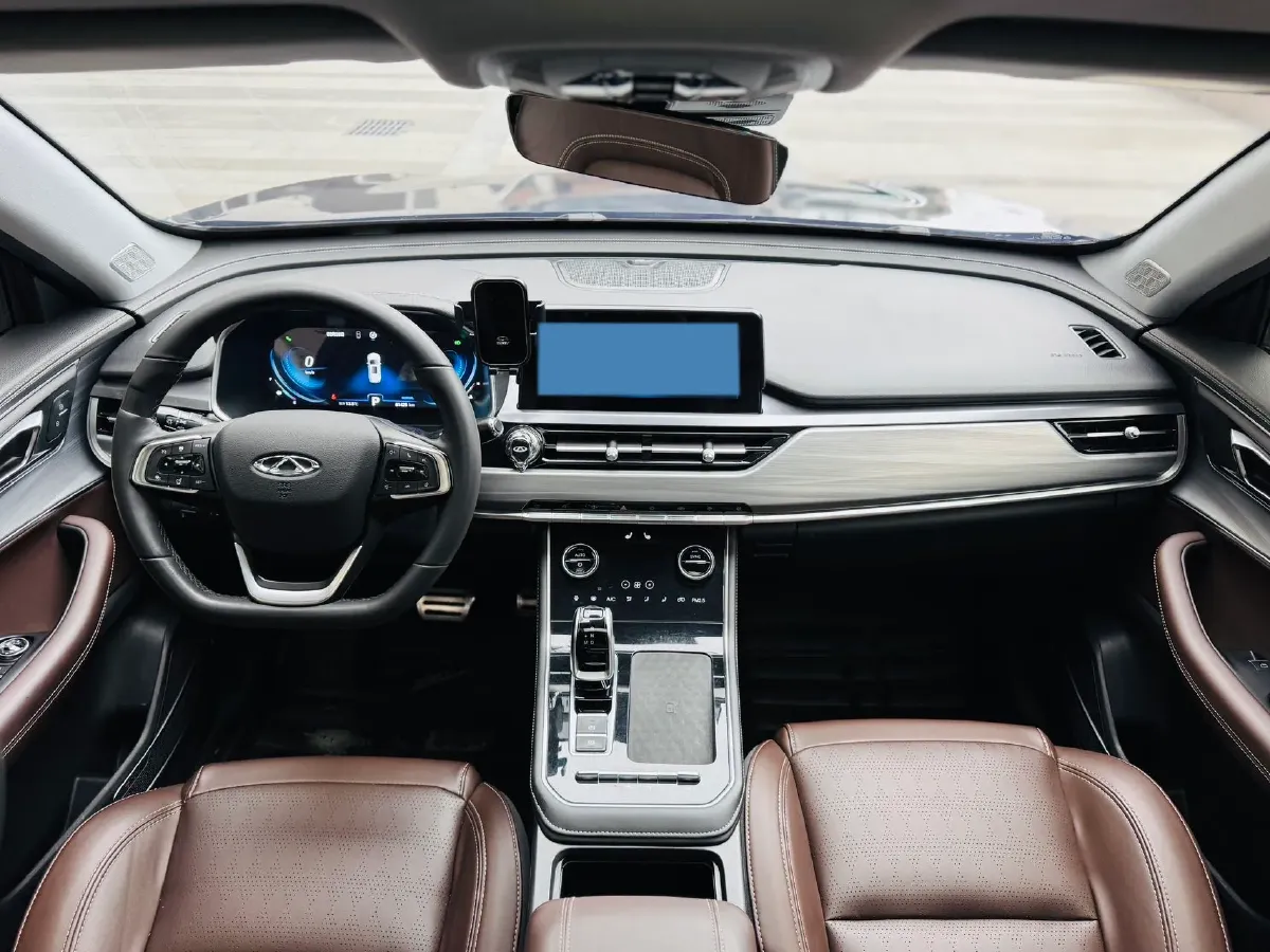 2020 Chery Tiggo 8 1.6T 197HP L4 7DCT,autocango,china used car exporter,china ev exporter,chinese used car exporter,chinese used ev exporter