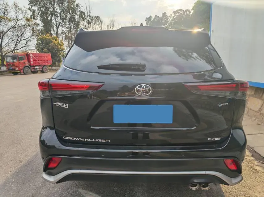2024 Toyota Crown Kluger 2.5L 189HP L4 E-CVT Hybrid,autocango,china used car exporter,china ev exporter,chinese used car exporter,chinese used ev exporter