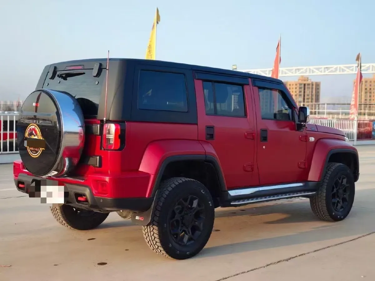 2023 Beijing BJ40 2.0T 163HP L4 8AT,autocango,china used car exporter,china ev exporter,chinese used car exporter,chinese used ev exporter