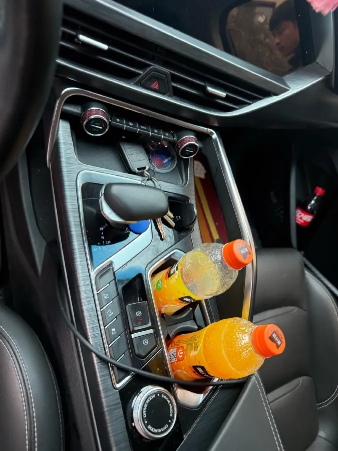 2019 Geely Tugella 2.0T 238HP L4 8AT,autocango,china used car exporter,china ev exporter,chinese used car exporter,chinese used ev exporter