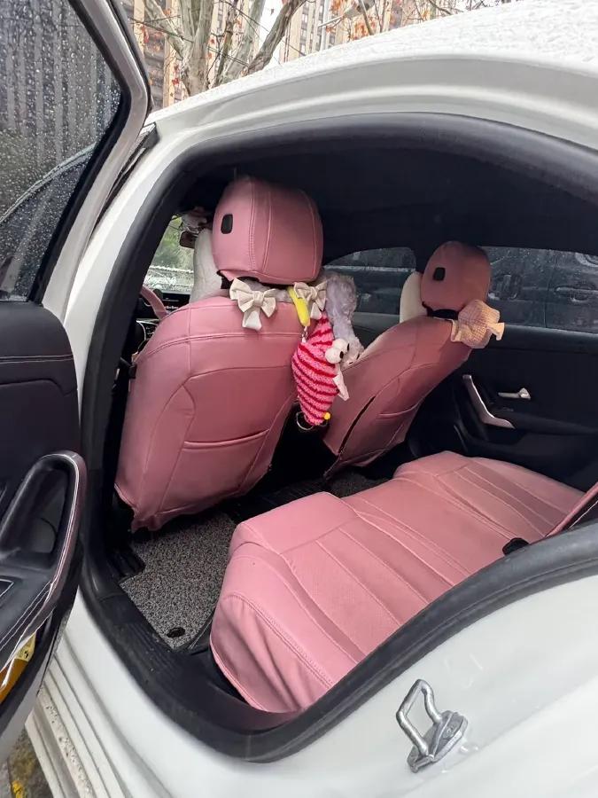 2021 Mercedes-Benz A Class 1.3T 136HP L4 7DCT,autocango,china used car exporter,china ev exporter,chinese used car exporter,chinese used ev exporter