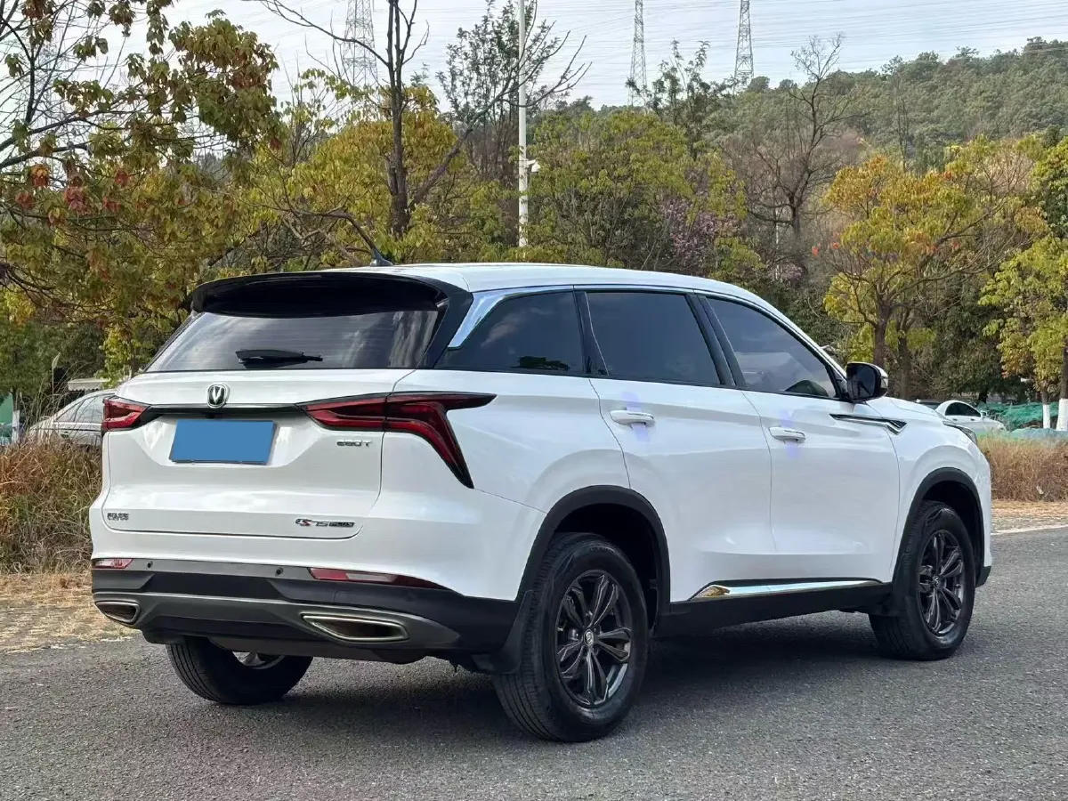 2020 ChangAn CS75 Plus 1.5T 178HP L4 6MT,autocango,china used car exporter,china ev exporter,chinese used car exporter,chinese used ev exporter
