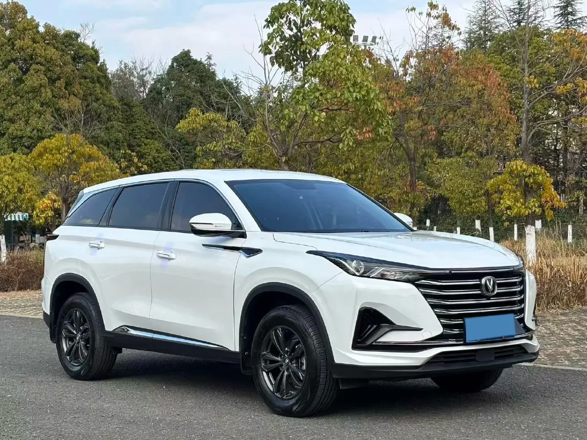 2020 ChangAn CS75 Plus 1.5T 178HP L4 6MT,autocango,china used car exporter,china ev exporter,chinese used car exporter,chinese used ev exporter