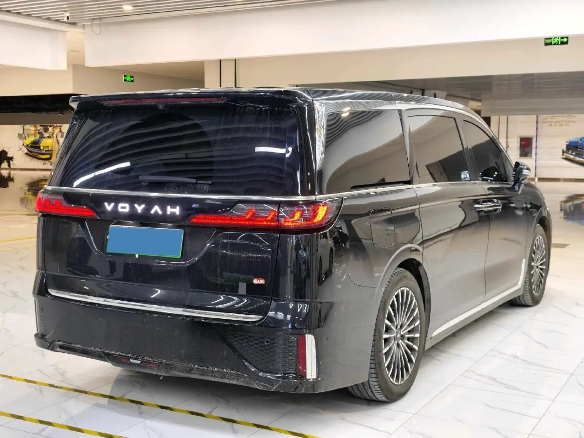 2026 Voyah Dream BEV,autocango,china used car exporter,china ev exporter,chinese used car exporter,chinese used ev exporter
