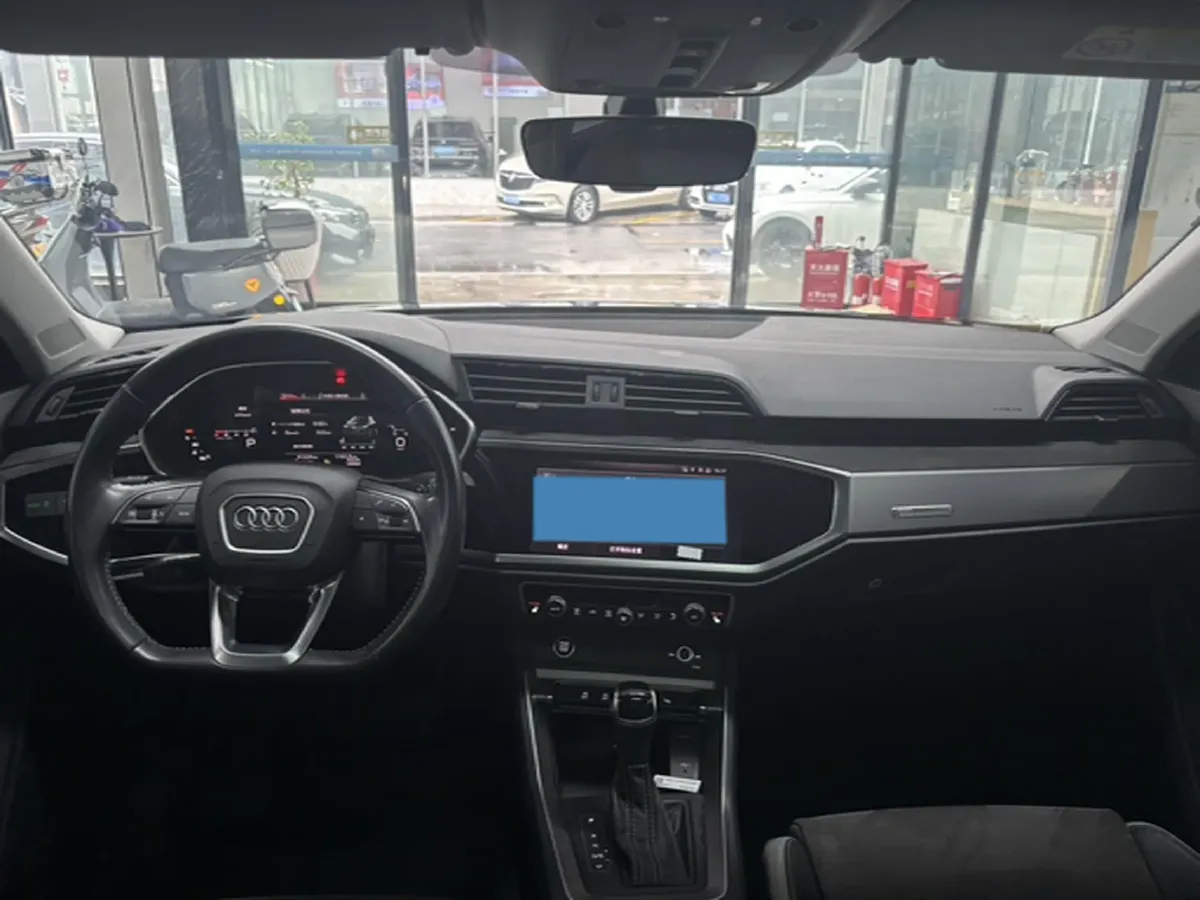 2021 Audi Q3 1.4T 150HP L4 7DCT,autocango,china used car exporter,china ev exporter,chinese used car exporter,chinese used ev exporter