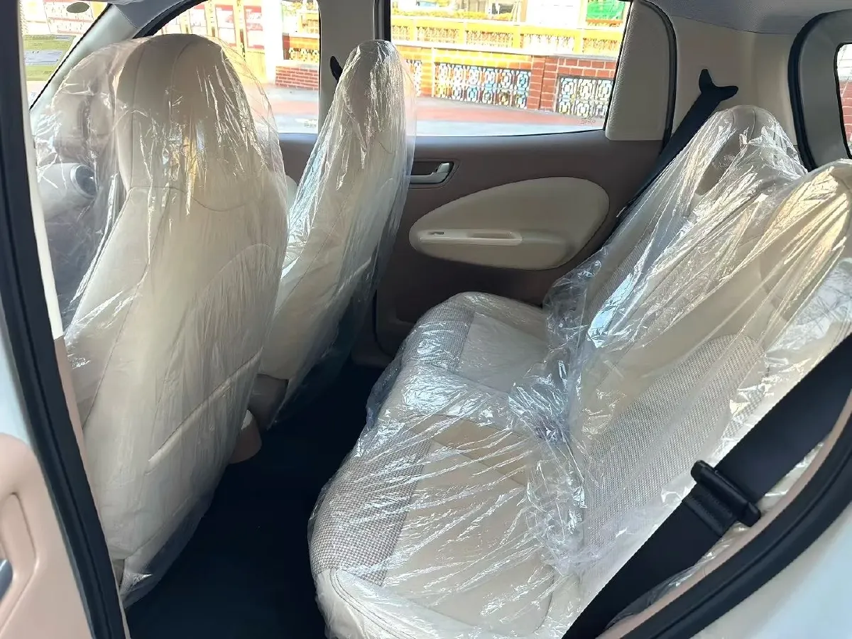 2025 WuLing HongGuang MINI EV BEV 16.2KWH,autocango,china used car exporter,china ev exporter,chinese used car exporter,chinese used ev exporter