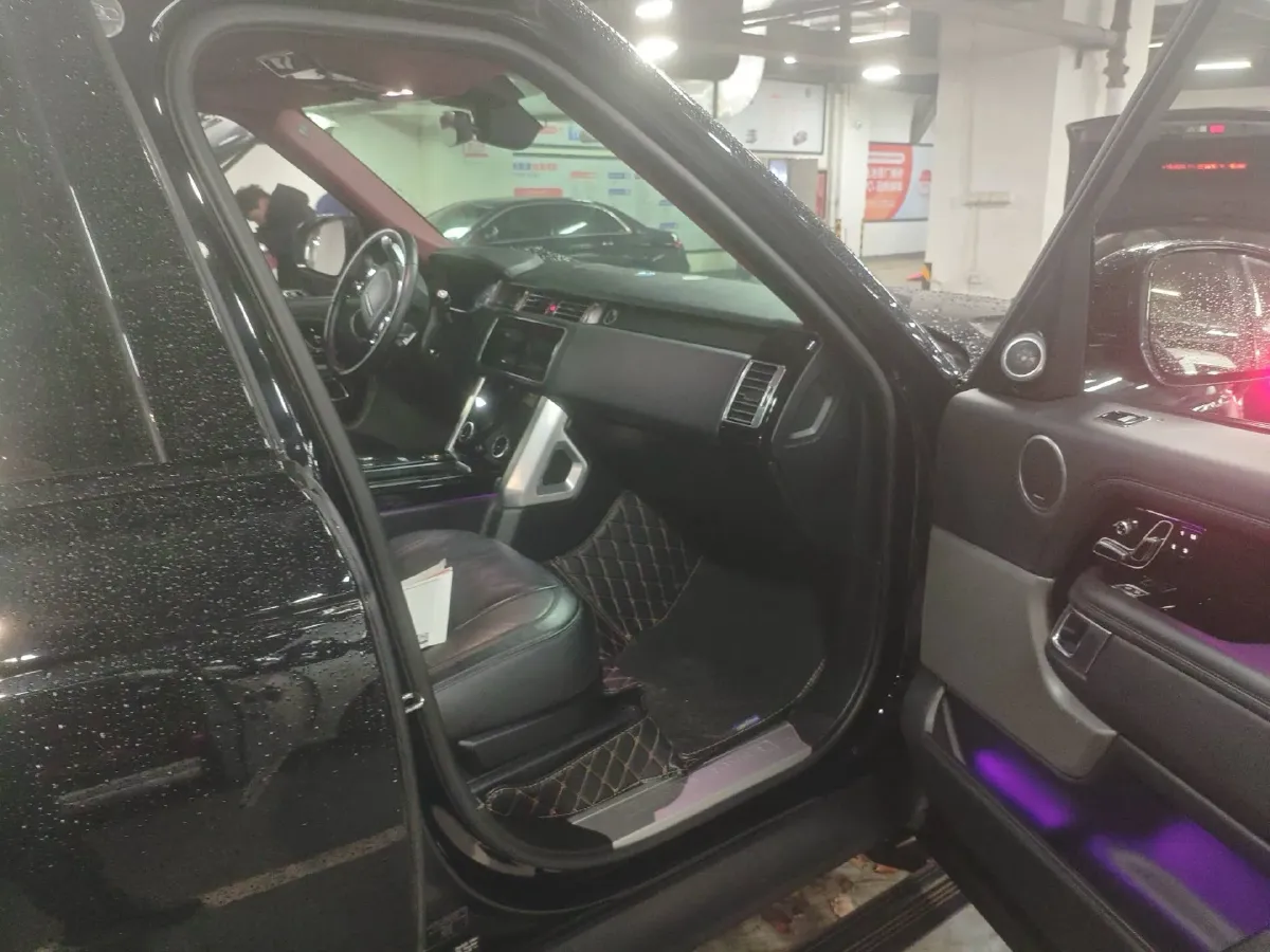 2018 Land Rover Range Rover Evoque 2.0T 241HP L4 9AT,autocango,china used car exporter,china ev exporter,chinese used car exporter,chinese used ev exporter