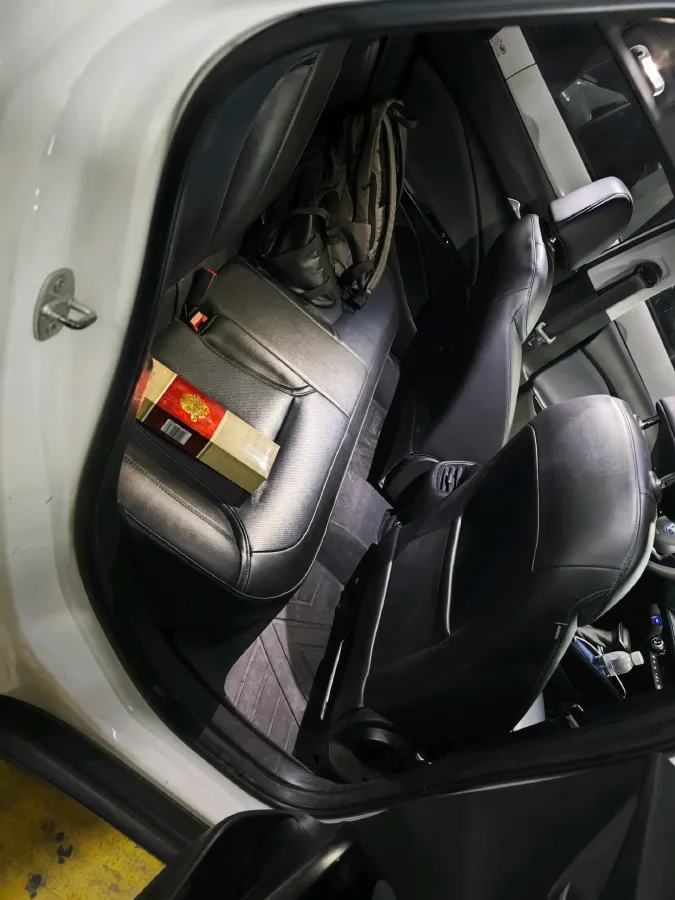 2022 Buick Velite 6 1.5L 102HP L4 E-CVT PHEV 9.5KWH,autocango,china used car exporter,china ev exporter,chinese used car exporter,chinese used ev exporter