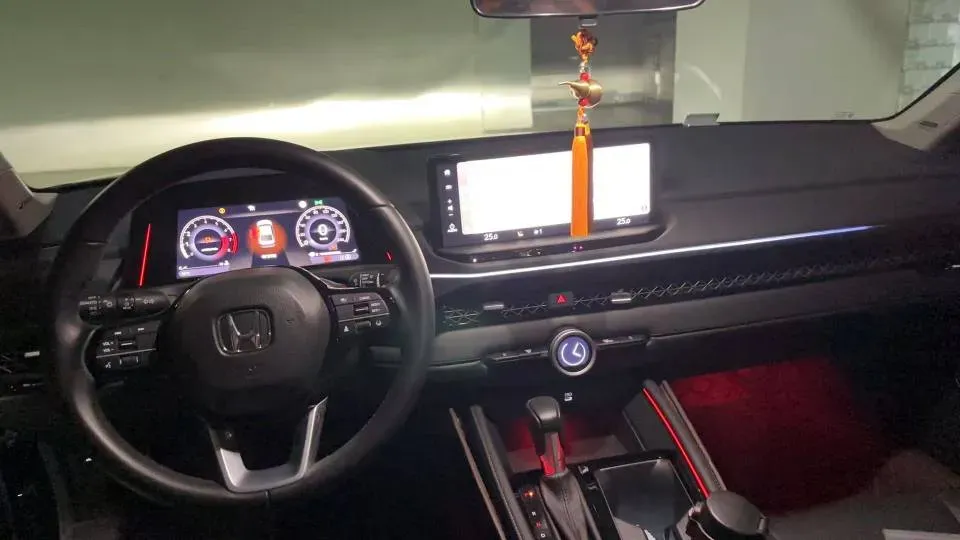 2025 Honda Accord 1.5T 192HP L4 CVT,autocango,china used car exporter,china ev exporter,chinese used car exporter,chinese used ev exporter