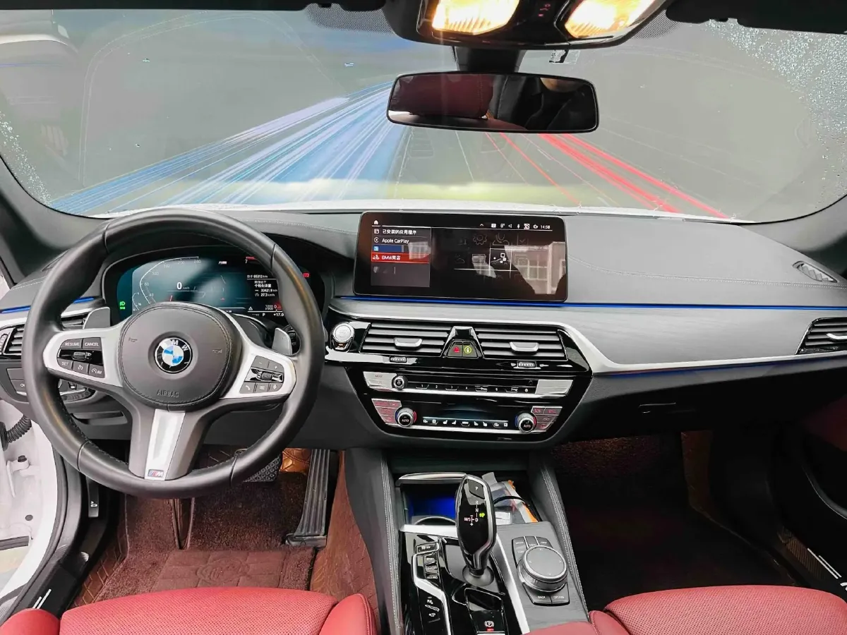 2021 BMW 5 Series 2.0T 184HP L4 8AT,autocango,china used car exporter,china ev exporter,chinese used car exporter,chinese used ev exporter