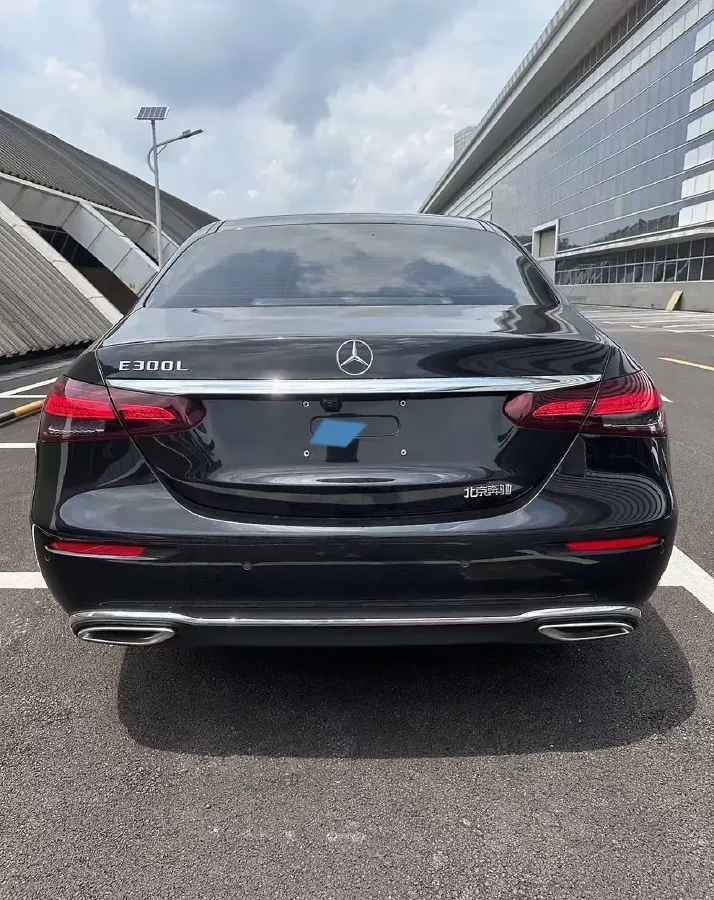 2021 Mercedes-Benz E Class 2.0T 258HP L4 9AT,autocango,china used car exporter,china ev exporter,chinese used car exporter,chinese used ev exporter