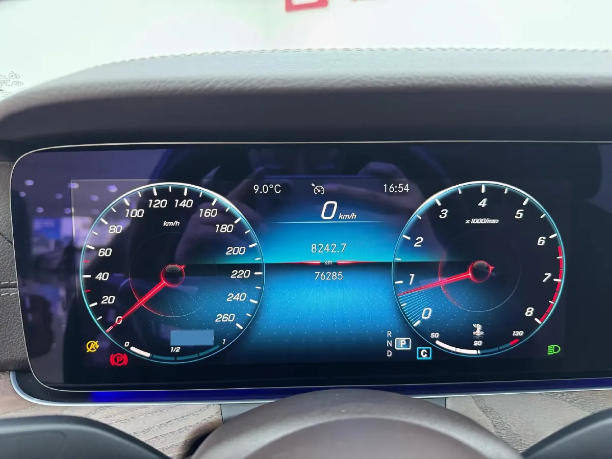 2021 Mercedes-Benz E Class 2.0T 258HP L4 9AT,autocango,china used car exporter,china ev exporter,chinese used car exporter,chinese used ev exporter