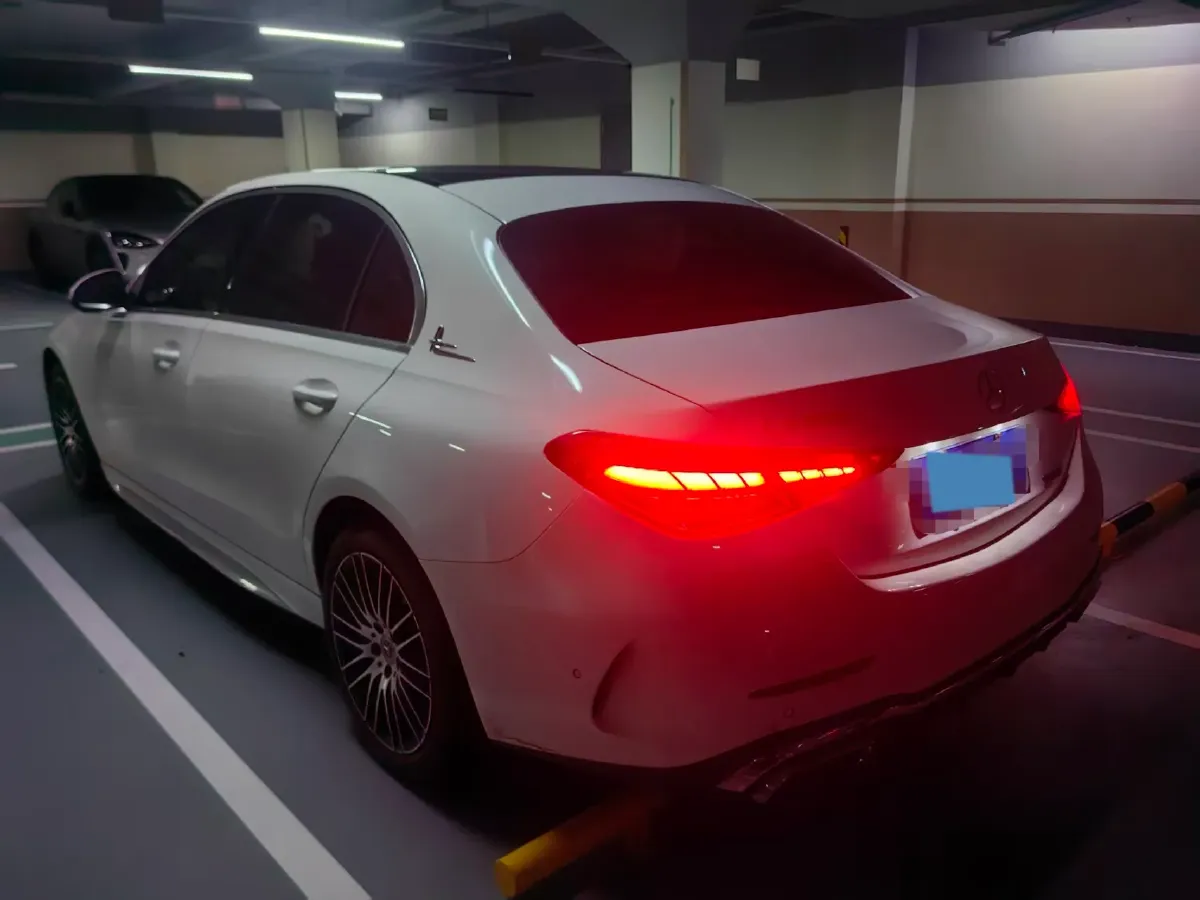 2024 Mercedes-Benz C Class 1.5T 204HP L4 9AT,autocango,china used car exporter,china ev exporter,chinese used car exporter,chinese used ev exporter