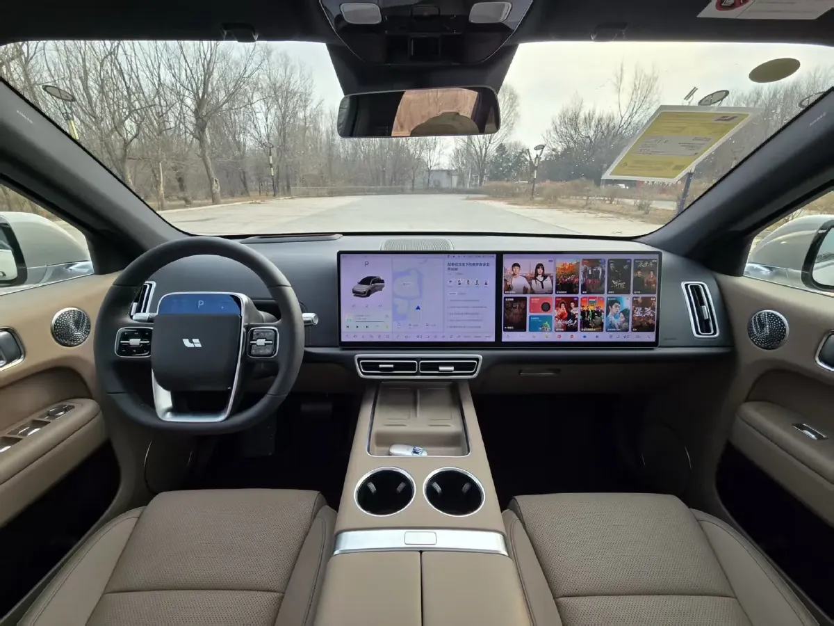 2025 Li L6 Range Extended 154HP L4 REEV,autocango,china used car exporter,china ev exporter,chinese used car exporter,chinese used ev exporter