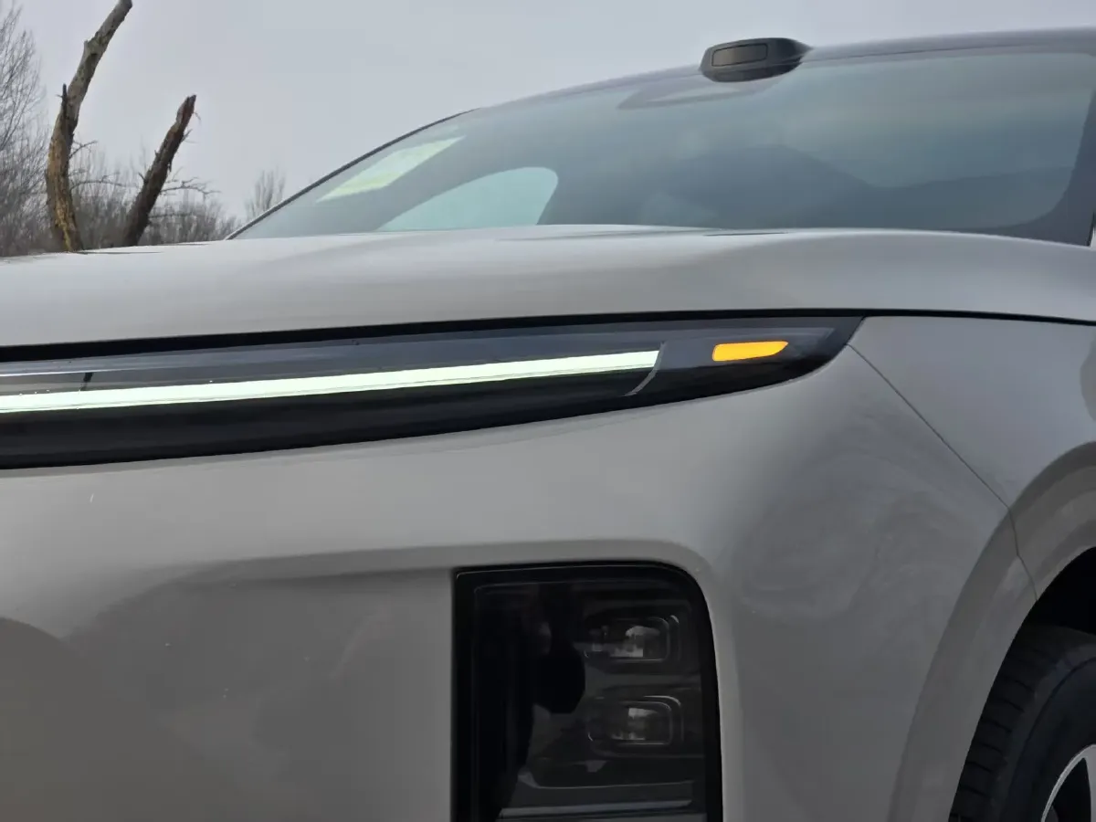 2025 Li L6 Range Extended 154HP L4 REEV,autocango,china used car exporter,china ev exporter,chinese used car exporter,chinese used ev exporter