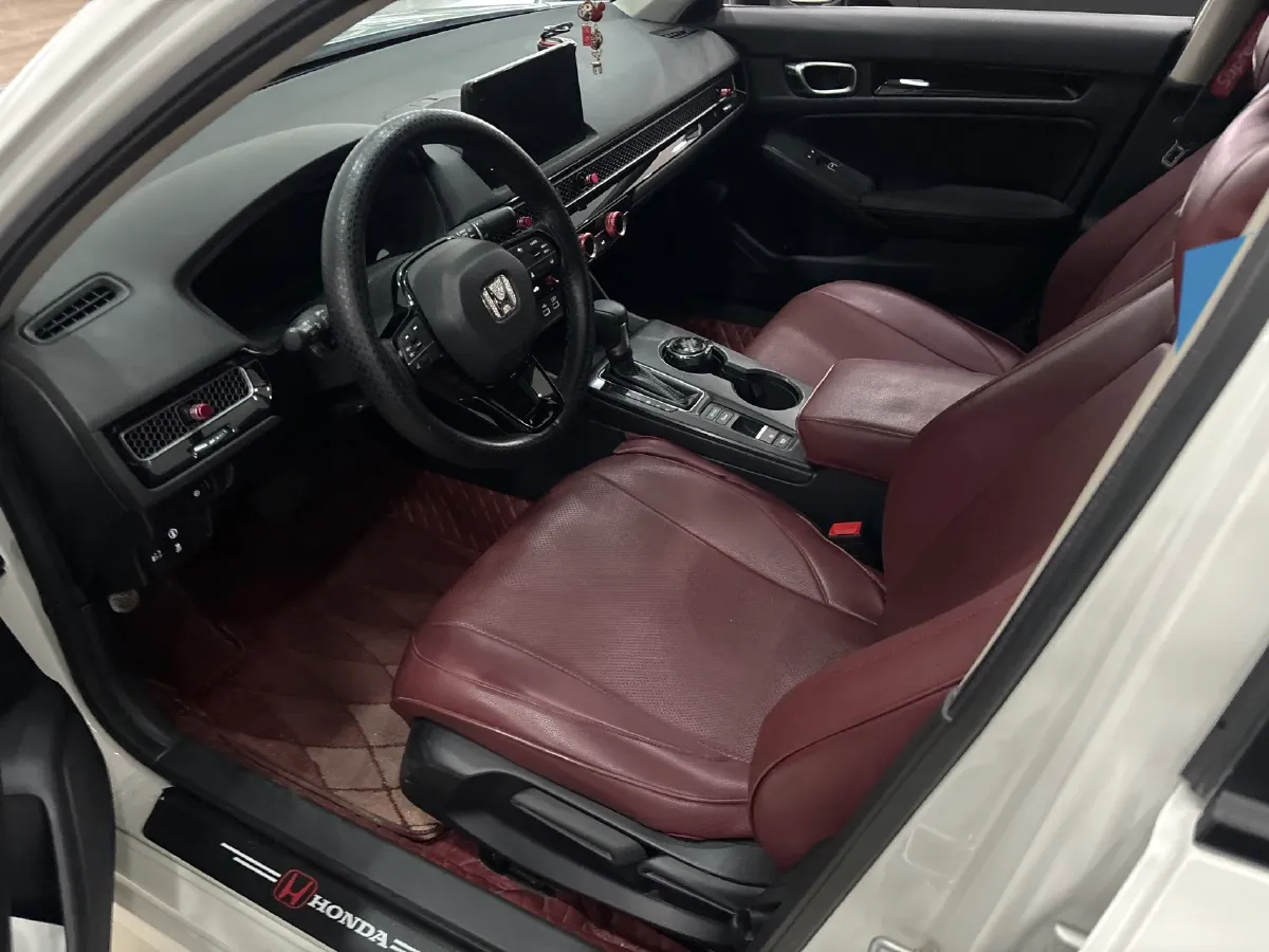 2023 Honda Civic 1.5T 182HP L4 CVT,autocango,china used car exporter,china ev exporter,chinese used car exporter,chinese used ev exporter