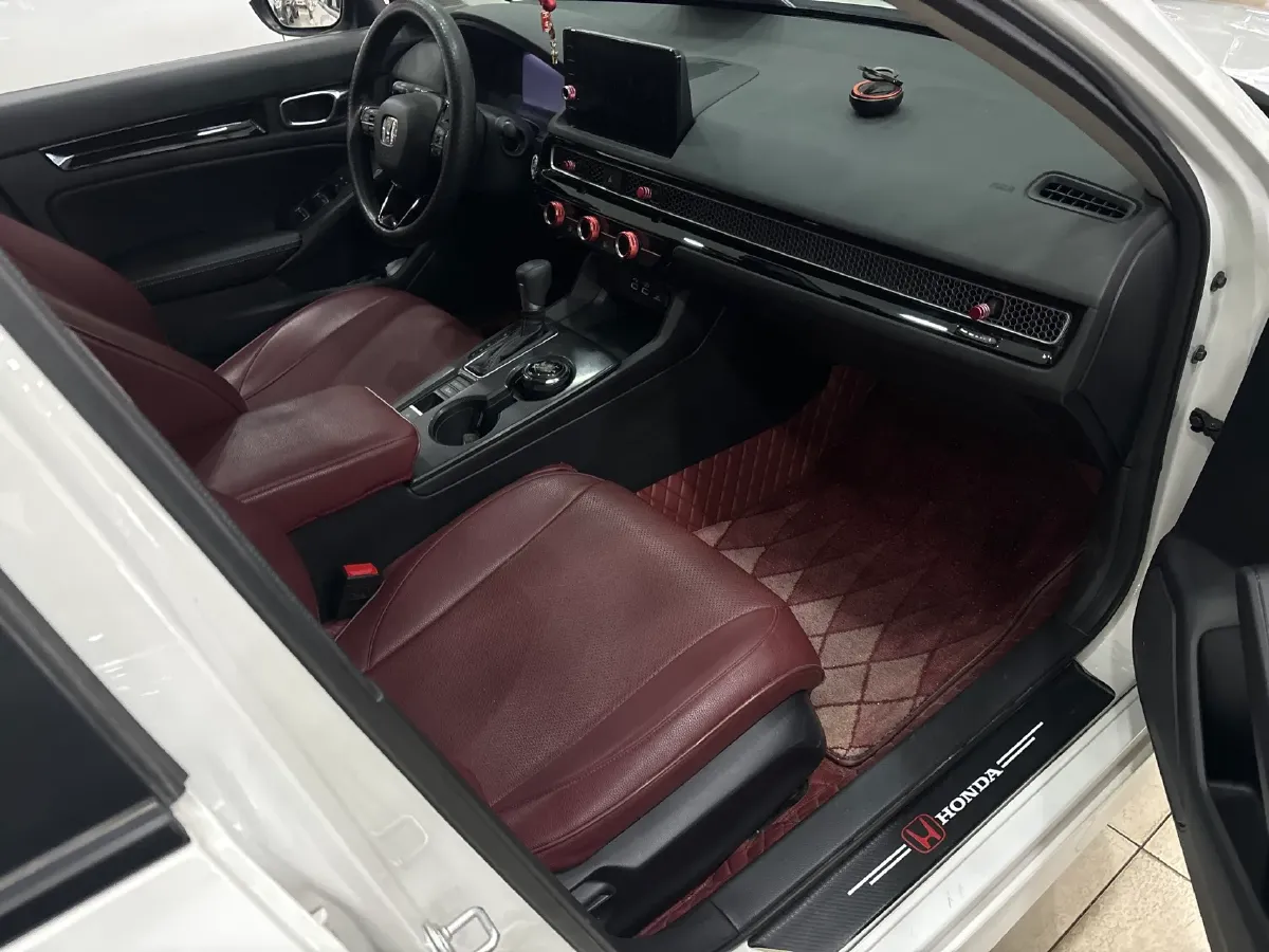 2023 Honda Civic 1.5T 182HP L4 CVT,autocango,china used car exporter,china ev exporter,chinese used car exporter,chinese used ev exporter