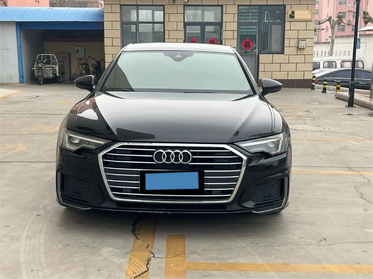 2020 Audi A6L 2.0T 190HP L4 7DCT,autocango,china used car exporter,china ev exporter,chinese used car exporter,chinese used ev exporter
