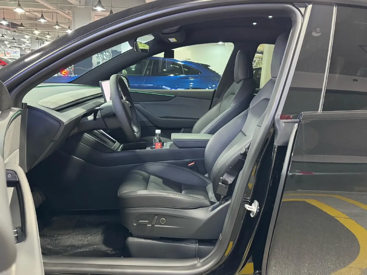 2026 Tesla Model Y BEV,autocango,china used car exporter,china ev exporter,chinese used car exporter,chinese used ev exporter