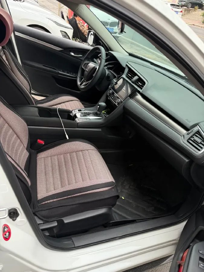 2019 Honda Civic 1.5T 177HP L4 CVT,autocango,china used car exporter,china ev exporter,chinese used car exporter,chinese used ev exporter