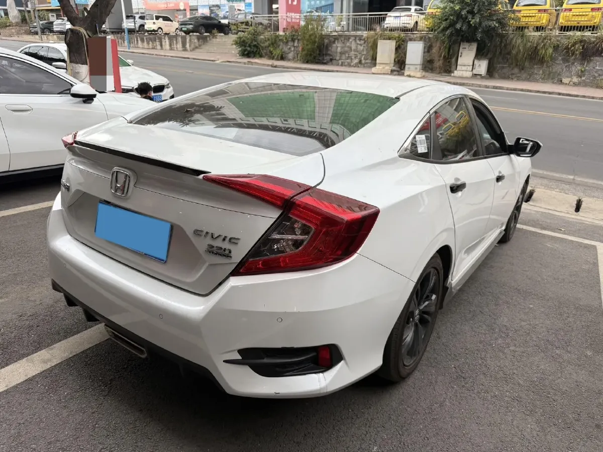 2019 Honda Civic 1.5T 177HP L4 CVT,autocango,china used car exporter,china ev exporter,chinese used car exporter,chinese used ev exporter