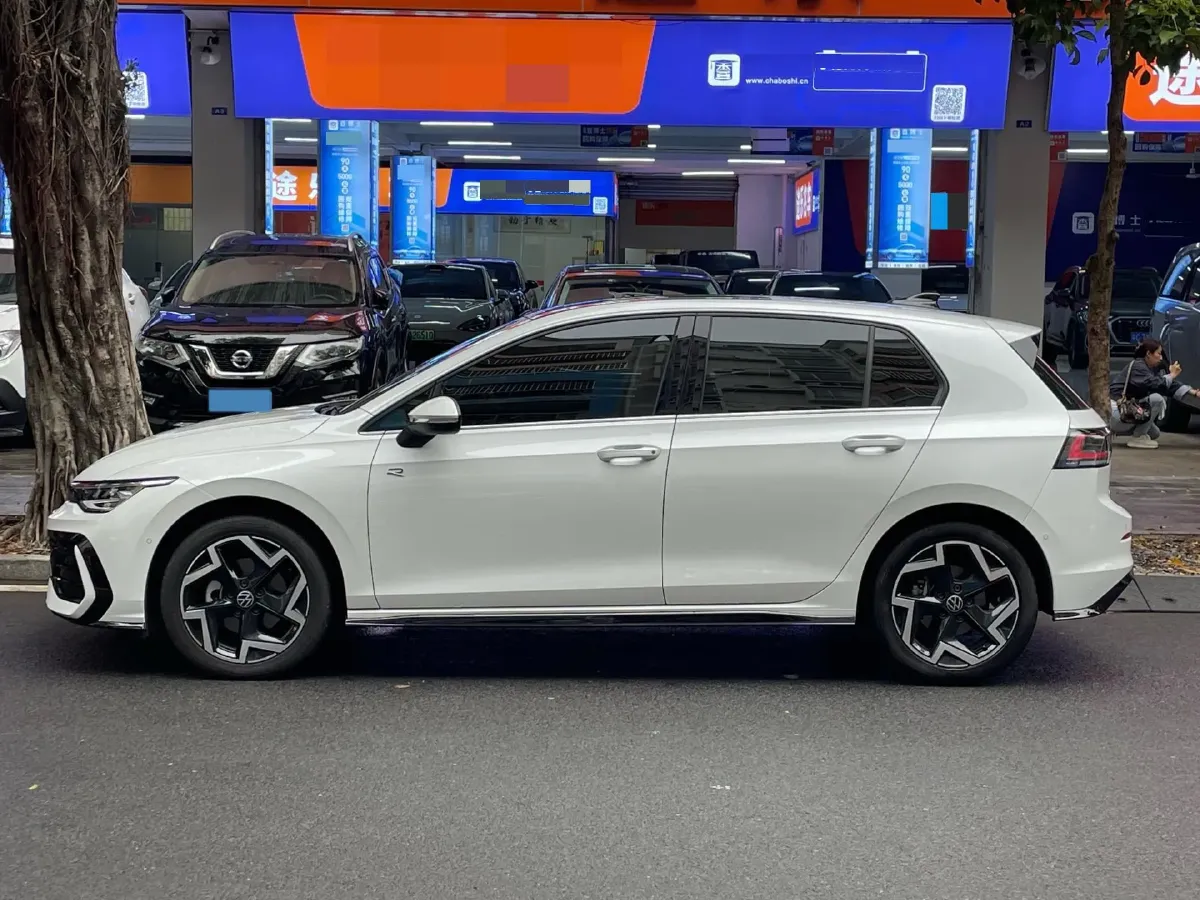 2025 Volkswagen Golf 1.5T 160HP L4 7DCT,autocango,china used car exporter,china ev exporter,chinese used car exporter,chinese used ev exporter