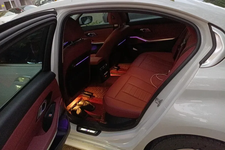 2021 BMW 3 Series 2.0T 184HP L4 8AT,autocango,china used car exporter,china ev exporter,chinese used car exporter,chinese used ev exporter