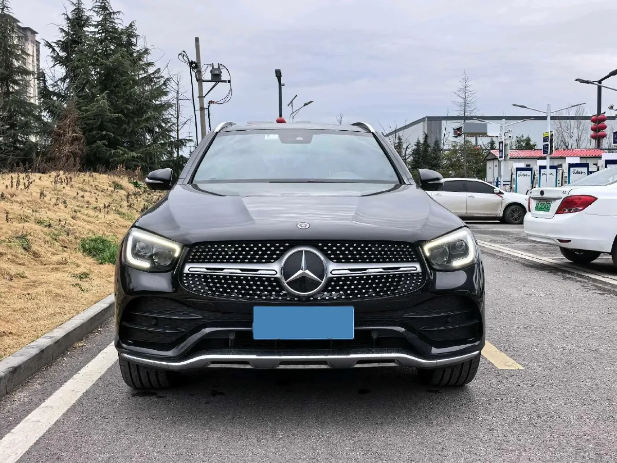2020 Mercedes-Benz GLC Class 2.0T 258HP L4 9AT,autocango,china used car exporter,china ev exporter,chinese used car exporter,chinese used ev exporter