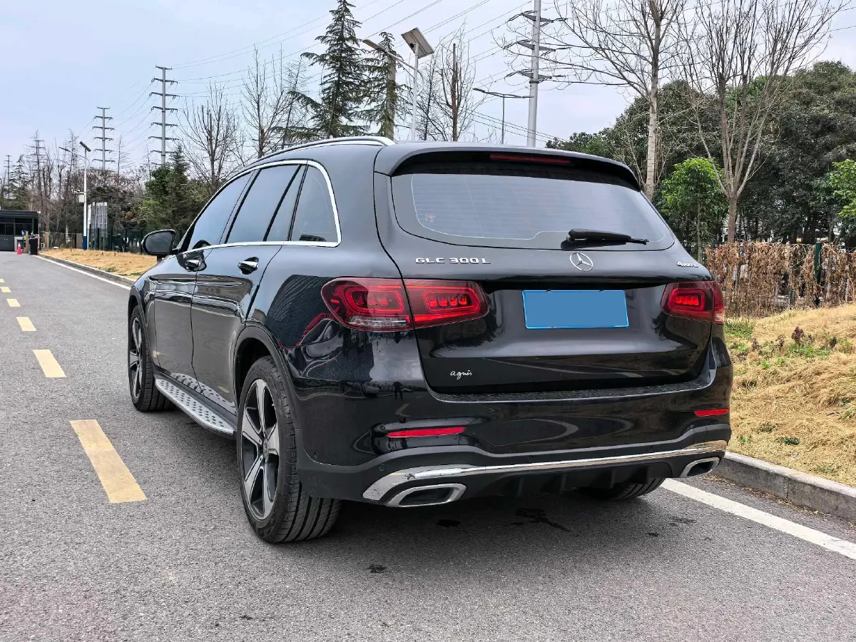 2020 Mercedes-Benz GLC Class 2.0T 258HP L4 9AT,autocango,china used car exporter,china ev exporter,chinese used car exporter,chinese used ev exporter